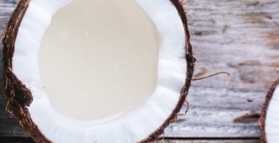 Coconut oil improves heart health and weight loss 