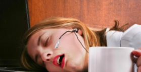 Smartphones disrupt sleep and zap energy